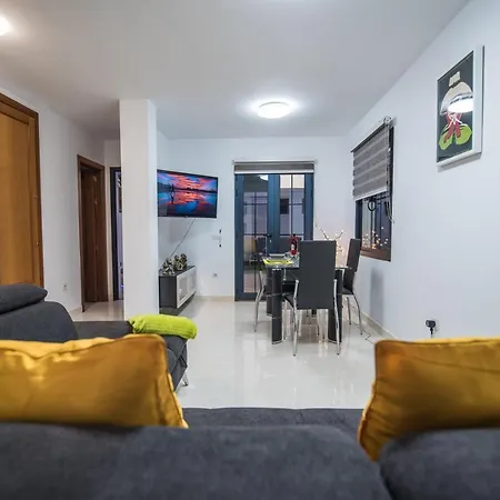 Elegant With Pool Villa Playa Blanca (Lanzarote)