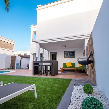 Elegant With Pool Villa