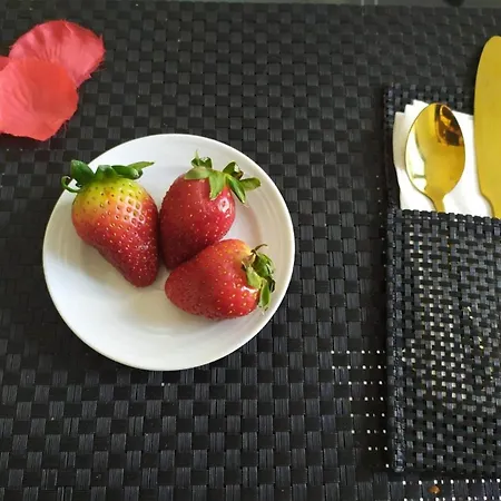 Villa Elegant With Pool *