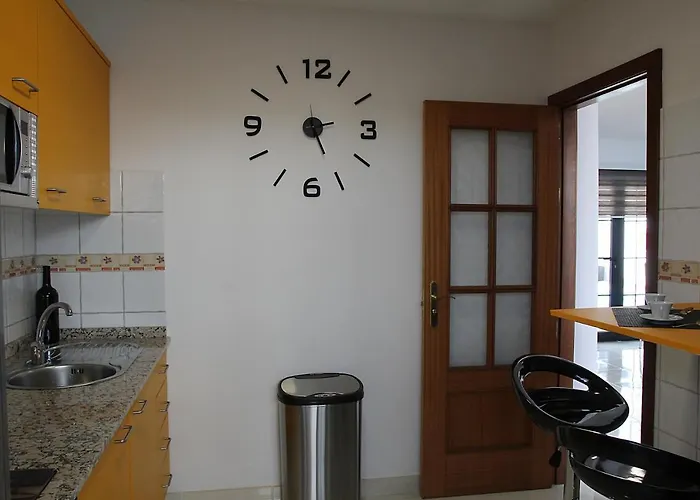 Elegant With Pool 别墅 *