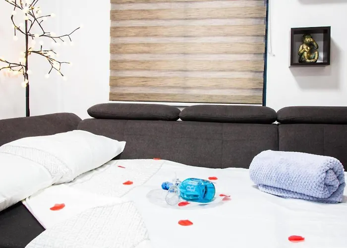 Elegant With Pool 普拉亚布兰卡